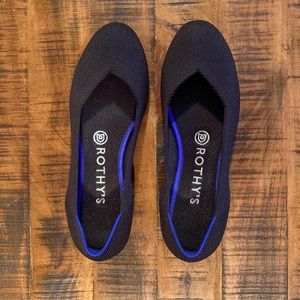 Rothy's Black and Blue Flats